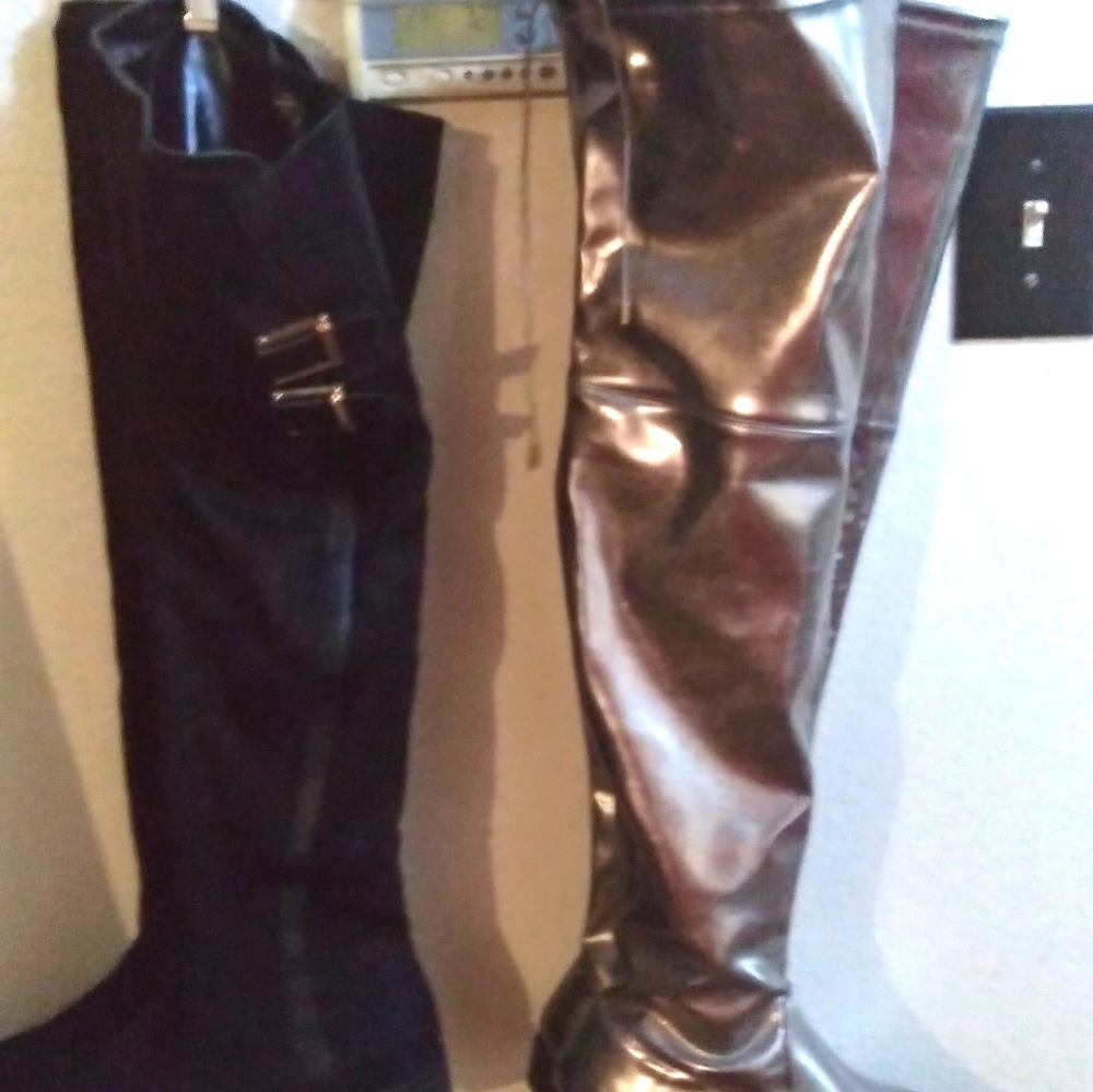 Boots - Picture 2 of 2
